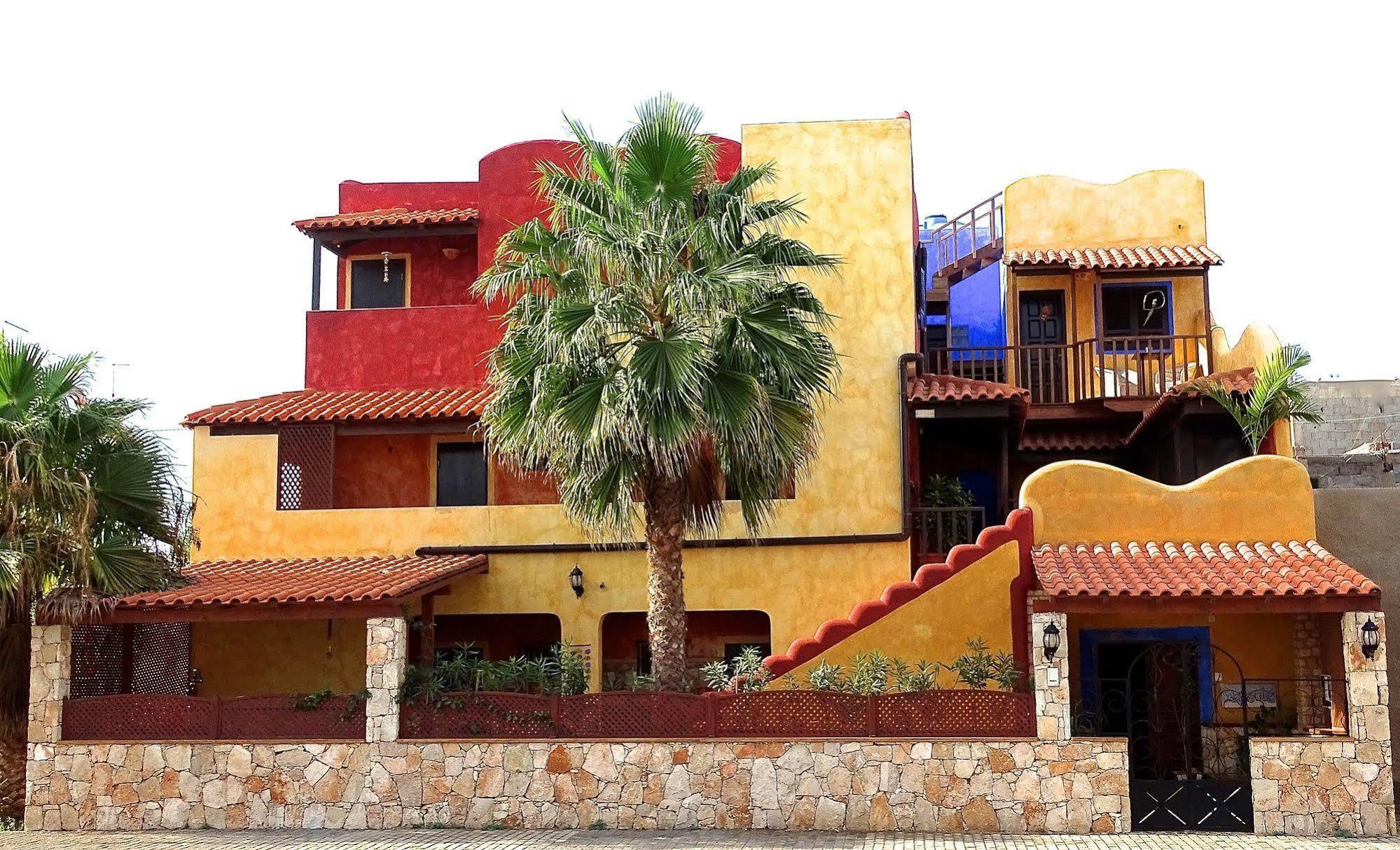 Sakaroule Bed & Breakfast Santa Maria Luaran gambar